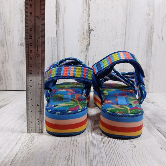 Farm Rio Blue Macaw Multicolor Floral Platform Sandals with Rainbow Sole #751 - Picture 12 of 13